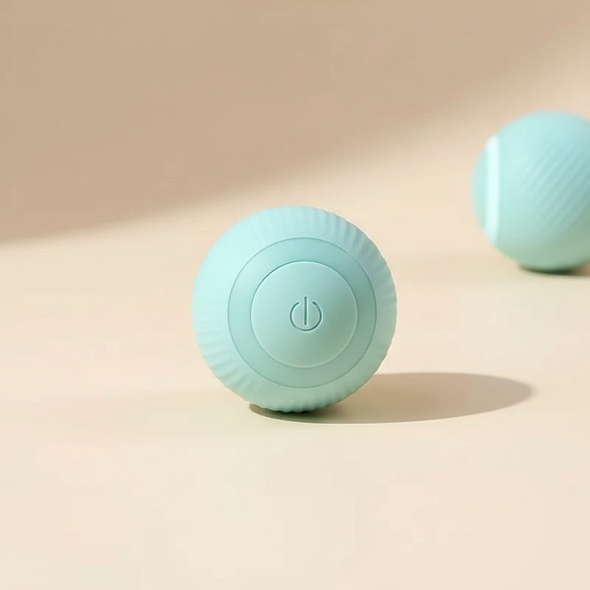 Self-rolling interactive cat toy ball, mint silicone with power button