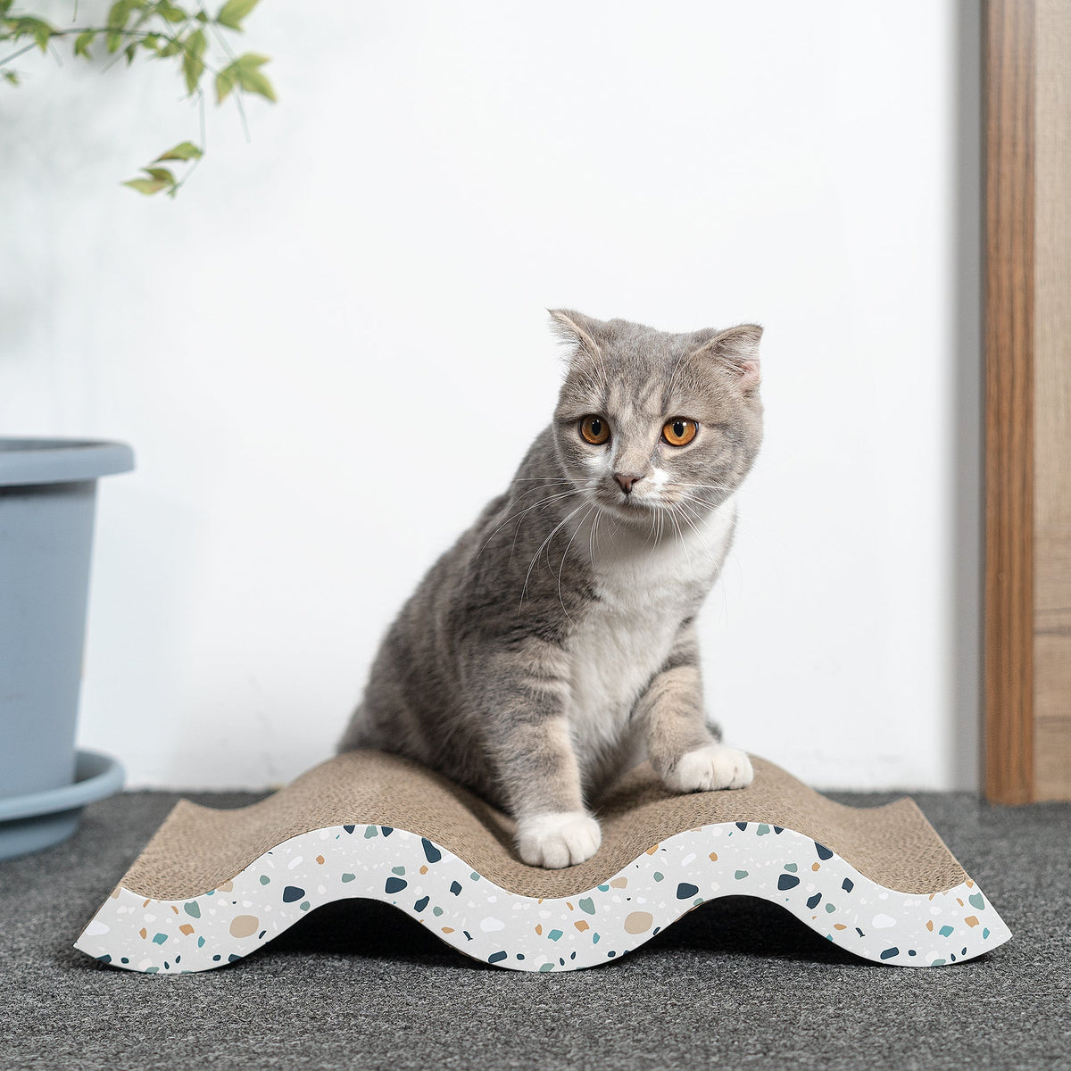 Reversible Cardboard Cat Scratcher Pad – Mountain Texture, Large